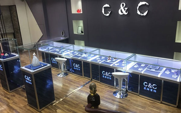 高檔珠寶展柜現(xiàn)貨能夠盡快發(fā)貨嗎？
